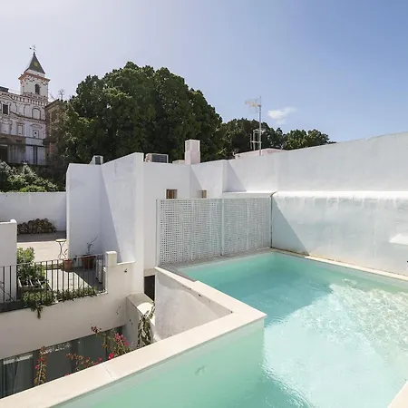 Luxe Madre De Dios - Charming Loft With Shared Pool And Free Wi-fi Apartment *